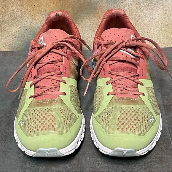 On Cloudflow Women's Running Shoes Size 6.5 - Picture 5 of 16